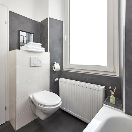 Hoffmanns Weinquartier Hotel *